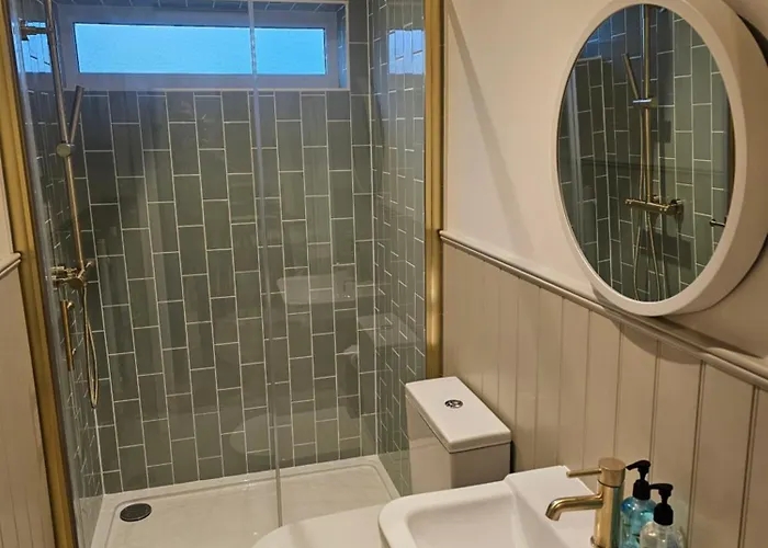 Newditch Farm - Brs Airport Apartment Bristol