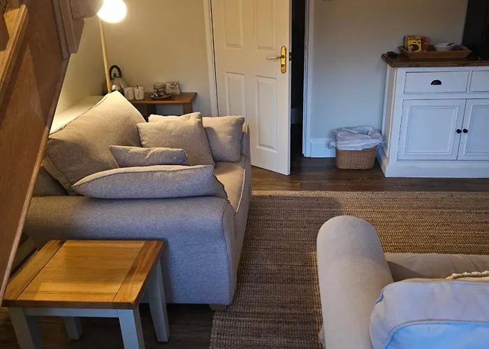 Newditch Farm - Brs Airport Bristol