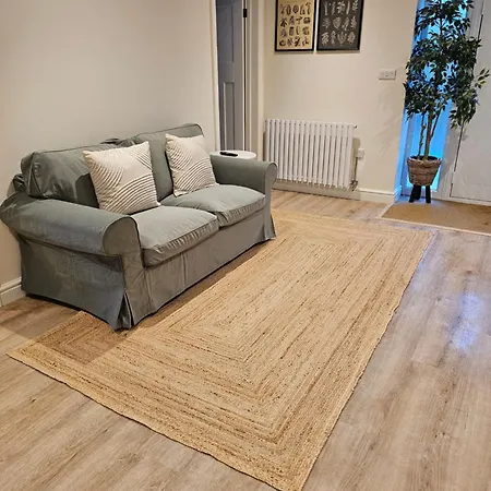 Apartmán Newditch Farm - Brs Airport