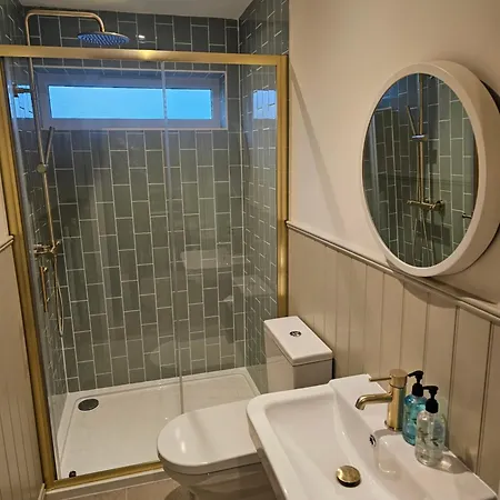 Newditch Farm - Brs Airport Apartment Bristol