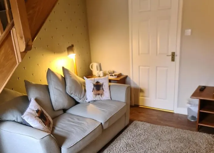 Newditch Farm - Brs Airport *